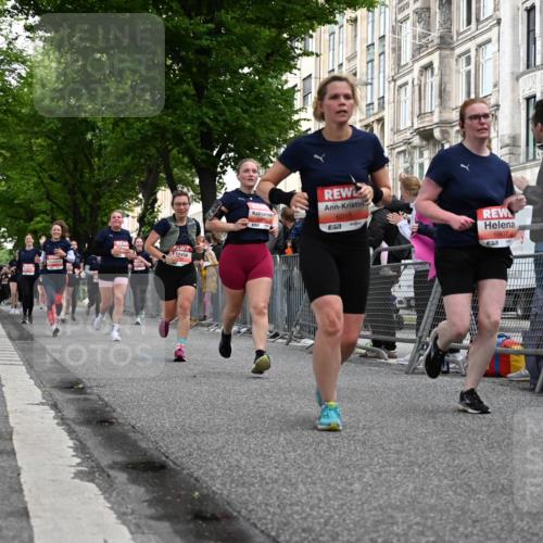 14.06.2026 - REWE Women's Run J. Mangold http://msf.ph/oto/9759368 14.06.2026 11:01:24 Ziel 5110, 5112, 5196, 5330, 5445, 5907, 6008, 6015, 6045, 6066 meine-sportfotos.de