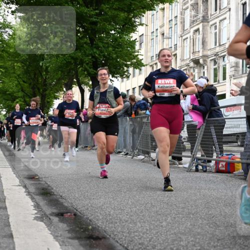 14.06.2026 - REWE Women's Run J. Mangold http://msf.ph/oto/9759380 14.06.2026 11:01:25 Ziel 5110, 5112, 5330, 5360, 5445, 5907, 6008, 6015, 6045, 6066 meine-sportfotos.de