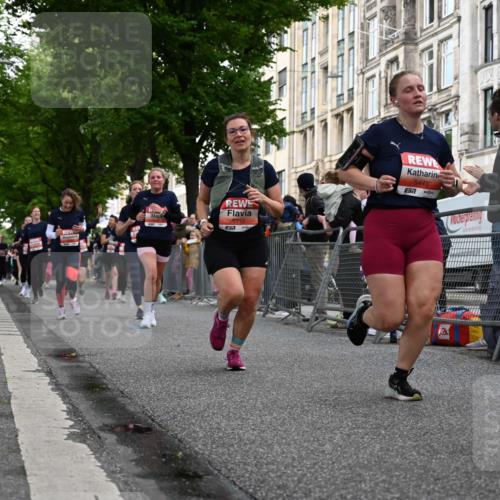 14.06.2026 - REWE Women's Run J. Mangold http://msf.ph/oto/9759386 14.06.2026 11:01:25 Ziel 5110, 5112, 5330, 5360, 5445, 5907, 6008, 6015, 6045, 6066 meine-sportfotos.de
