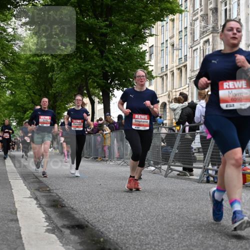14.06.2026 - REWE Women's Run J. Mangold http://msf.ph/oto/9759591 14.06.2026 11:01:50 Ziel 5049, 5170, 5310, 5398, 5410, 5456, 5514, 5601, 5607, 5609, 5610, 5853, 5865, 5882, 5992, 6060 meine-sportfotos.de