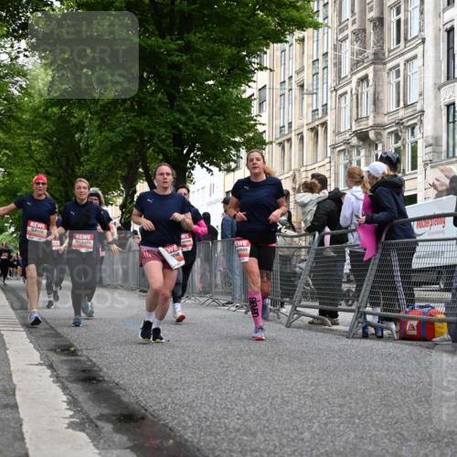 14.06.2026 - REWE Women's Run J. Mangold http://msf.ph/oto/9759624 14.06.2026 11:01:55 Ziel 5027, 5049, 5192, 5310, 5511, 5514, 5561, 5601, 5608, 5689, 5865, 5882, 6060 meine-sportfotos.de
