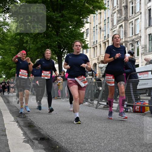 14.06.2026 - REWE Women's Run J. Mangold http://msf.ph/oto/9759636 14.06.2026 11:01:55 Ziel 5027, 5049, 5192, 5310, 5511, 5514, 5561, 5601, 5608, 5689, 5865, 5882, 6060 meine-sportfotos.de