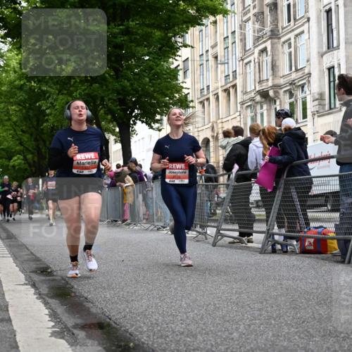 14.06.2026 - REWE Women's Run J. Mangold http://msf.ph/oto/9759727 14.06.2026 11:02:08 Ziel 5176, 5309, 5377, 5579, 5780, 5932 meine-sportfotos.de