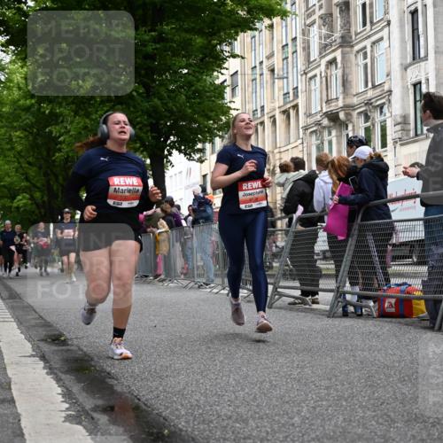 14.06.2026 - REWE Women's Run J. Mangold http://msf.ph/oto/9759729 14.06.2026 11:02:08 Ziel 5176, 5309, 5377, 5579, 5780, 5932 meine-sportfotos.de