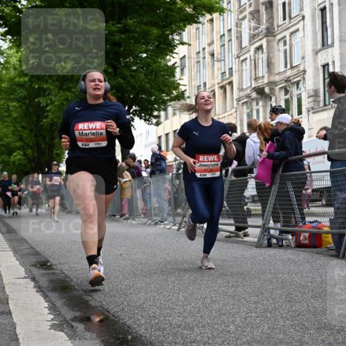 14.06.2026 - REWE Women's Run J. Mangold http://msf.ph/oto/9759733 14.06.2026 11:02:09 Ziel 5176, 5309, 5377, 5579, 5780, 5932 meine-sportfotos.de