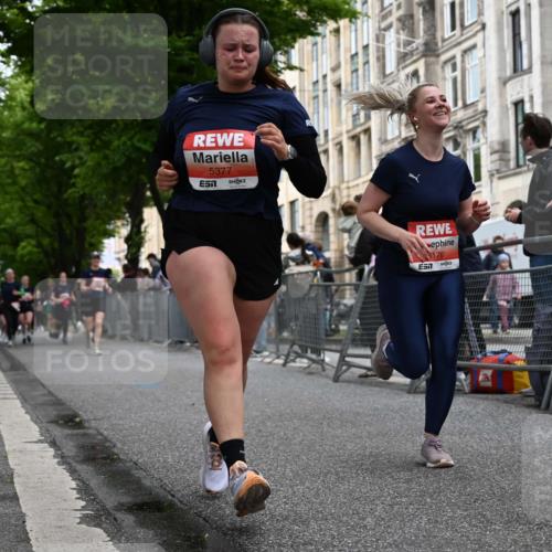 14.06.2026 - REWE Women's Run J. Mangold http://msf.ph/oto/9759744 14.06.2026 11:02:09 Ziel 5176, 5309, 5377, 5579, 5780, 5932 meine-sportfotos.de