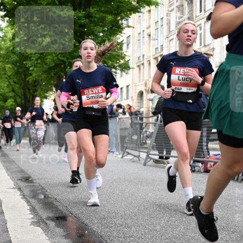 14.06.2026 - REWE Women's Run J. Mangold http://msf.ph/oto/9759798 14.06.2026 11:02:20 Ziel 5133, 5179, 5260, 5372, 5428, 5521, 5540, 5644, 5704, 5777, 5802, 5935 meine-sportfotos.de