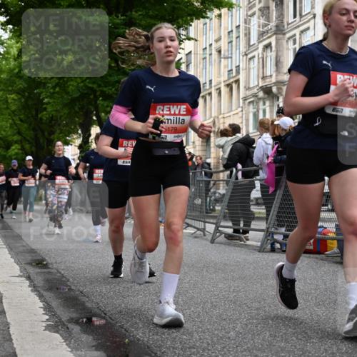 14.06.2026 - REWE Women's Run J. Mangold http://msf.ph/oto/9759801 14.06.2026 11:02:20 Ziel 5133, 5179, 5260, 5372, 5428, 5521, 5540, 5644, 5704, 5777, 5802, 5935 meine-sportfotos.de