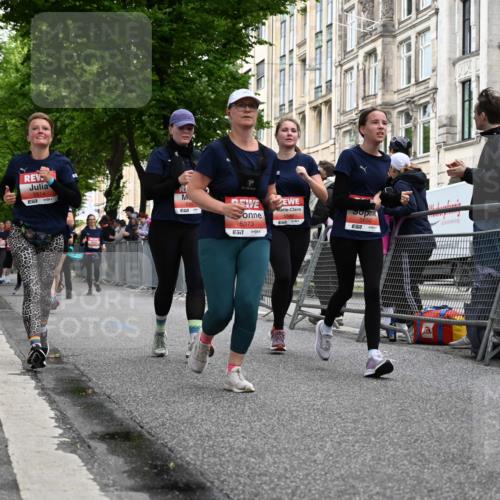 14.06.2026 - REWE Women's Run J. Mangold http://msf.ph/oto/9759853 14.06.2026 11:02:27 Ziel 5243, 5260, 5372, 5373, 5428, 5503, 5521, 5528, 5529, 5530, 5567, 5572, 5650, 5814, 5991 meine-sportfotos.de