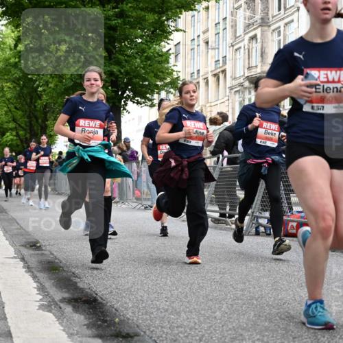 14.06.2026 - REWE Women's Run J. Mangold http://msf.ph/oto/9759889 14.06.2026 11:02:31 Ziel 5243, 5373, 5482, 5503, 5528, 5529, 5530, 5567, 5572, 5650, 5814, 5991, 6006 meine-sportfotos.de