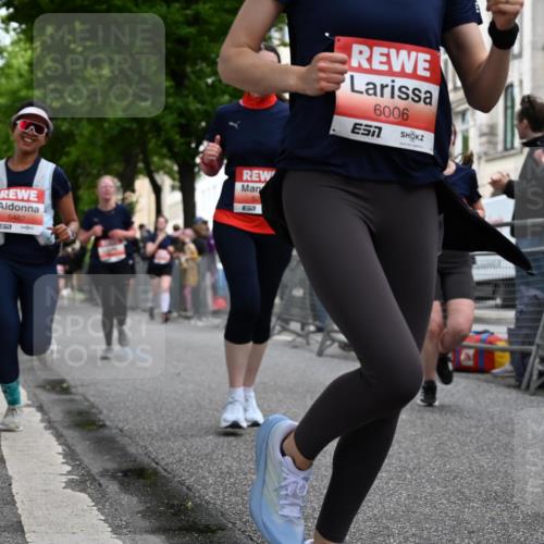 14.06.2026 - REWE Women's Run J. Mangold http://msf.ph/oto/9759924 14.06.2026 11:02:37 Ziel 5161, 5243, 5247, 5482, 5512, 5572, 5688, 5838, 6006 meine-sportfotos.de