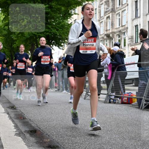 14.06.2026 - REWE Women's Run J. Mangold http://msf.ph/oto/9759968 14.06.2026 11:02:45 Ziel 5058, 5077, 5161, 5285, 5358, 5525, 5578, 5657, 5742, 5798, 5838, 5867 meine-sportfotos.de