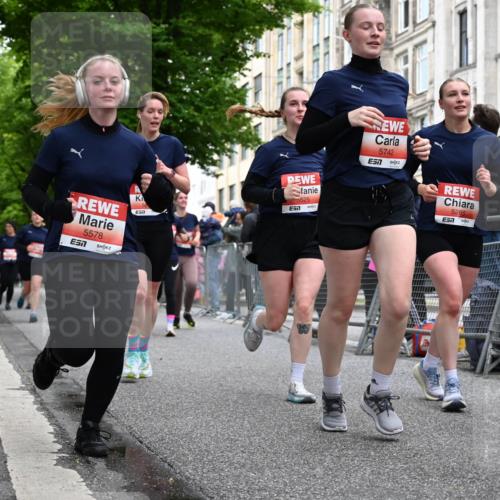 14.06.2026 - REWE Women's Run J. Mangold http://msf.ph/oto/9759982 14.06.2026 11:02:47 Ziel 5038, 5039, 5058, 5077, 5285, 5358, 5525, 5578, 5657, 5742, 5798, 5813, 5838, 5867 meine-sportfotos.de