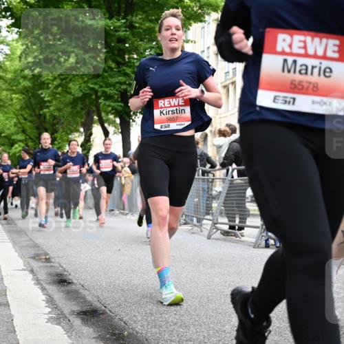 14.06.2026 - REWE Women's Run J. Mangold http://msf.ph/oto/9759991 14.06.2026 11:02:48 Ziel 5038, 5039, 5058, 5077, 5285, 5331, 5358, 5525, 5557, 5578, 5657, 5742, 5795, 5798, 5813, 5867, 5890, 5891 meine-sportfotos.de