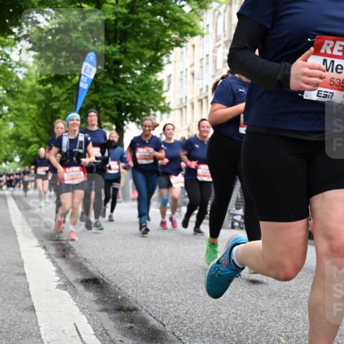 14.06.2026 - REWE Women's Run J. Mangold http://msf.ph/oto/9760024 14.06.2026 11:02:52 Ziel 5038, 5039, 5058, 5285, 5331, 5358, 5449, 5525, 5557, 5657, 5750, 5751, 5783, 5784, 5795, 5813, 5867, 5890, 5891, 5983 meine-sportfotos.de
