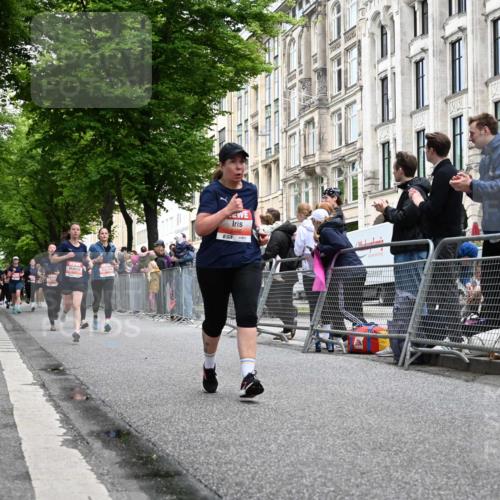 14.06.2026 - REWE Women's Run J. Mangold http://msf.ph/oto/9760065 14.06.2026 11:02:58 Ziel 5331, 5367, 5449, 5460, 5557, 5736, 5750, 5751, 5783, 5784, 5795, 5890, 5891, 5957, 5983, 5988 meine-sportfotos.de