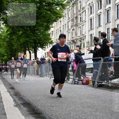 14.06.2026 - REWE Women's Run J. Mangold http://msf.ph/oto/9760067 14.06.2026 11:02:58 Ziel 5331, 5367, 5449, 5460, 5557, 5736, 5750, 5751, 5783, 5784, 5795, 5890, 5891, 5957, 5983, 5988 meine-sportfotos.de