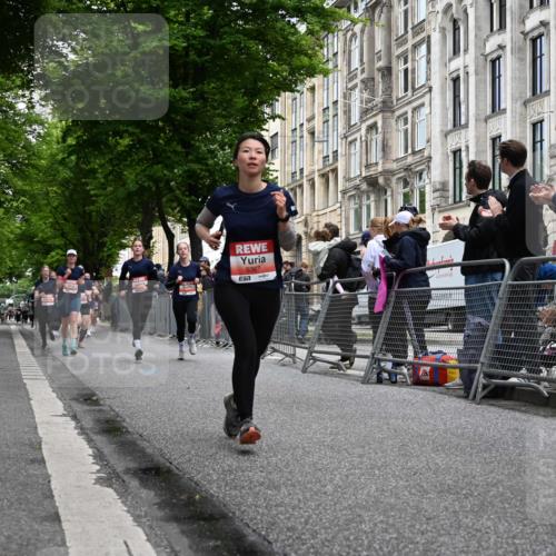 14.06.2026 - REWE Women's Run J. Mangold http://msf.ph/oto/9760081 14.06.2026 11:03:02 Ziel 5292, 5293, 5345, 5367, 5460, 5566, 5736, 5866, 5957, 5988 meine-sportfotos.de