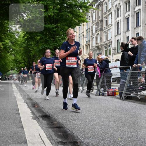 14.06.2026 - REWE Women's Run J. Mangold http://msf.ph/oto/9760136 14.06.2026 11:03:11 Ziel 5167, 5345, 5356, 5454, 5566, 5623, 5835, 5866, 5885, 5914, 6009 meine-sportfotos.de