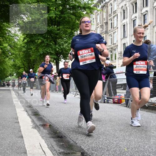 14.06.2026 - REWE Women's Run J. Mangold http://msf.ph/oto/9760151 14.06.2026 11:03:12 Ziel 5167, 5356, 5454, 5566, 5623, 5823, 5835, 5885, 5914, 6009 meine-sportfotos.de
