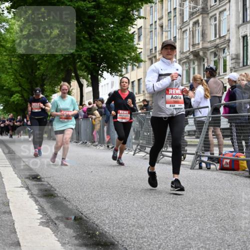 14.06.2026 - REWE Women's Run J. Mangold http://msf.ph/oto/9760199 14.06.2026 11:03:26 Ziel 5030, 5297, 5457, 5660, 5951 meine-sportfotos.de