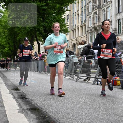 14.06.2026 - REWE Women's Run J. Mangold http://msf.ph/oto/9760219 14.06.2026 11:03:28 Ziel 5030, 5457, 5660, 5951 meine-sportfotos.de