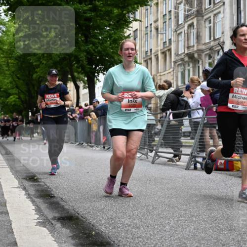 14.06.2026 - REWE Women's Run J. Mangold http://msf.ph/oto/9760222 14.06.2026 11:03:28 Ziel 5030, 5457, 5660, 5951 meine-sportfotos.de