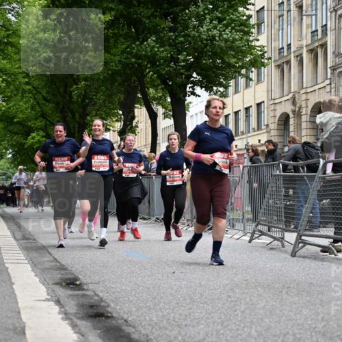 14.06.2026 - REWE Women's Run J. Mangold http://msf.ph/oto/9760270 14.06.2026 11:03:38 Ziel 5195, 5204, 5551, 5637, 5638, 5684, 5876, 5893 meine-sportfotos.de