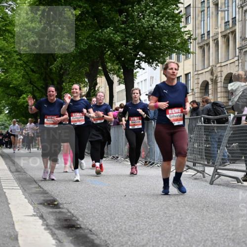 14.06.2026 - REWE Women's Run J. Mangold http://msf.ph/oto/9760274 14.06.2026 11:03:38 Ziel 5195, 5204, 5551, 5637, 5638, 5684, 5876, 5893 meine-sportfotos.de