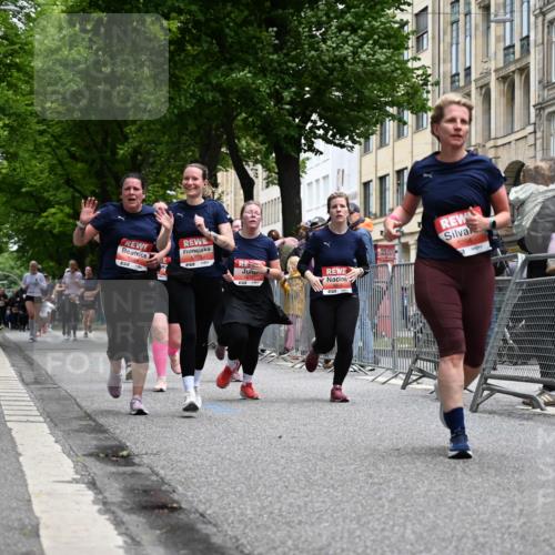 14.06.2026 - REWE Women's Run J. Mangold http://msf.ph/oto/9760279 14.06.2026 11:03:39 Ziel 5195, 5204, 5551, 5637, 5638, 5684, 5876, 5893, 6042 meine-sportfotos.de