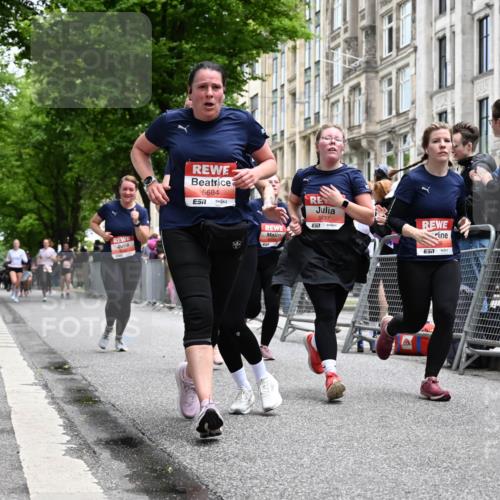 14.06.2026 - REWE Women's Run J. Mangold http://msf.ph/oto/9760305 14.06.2026 11:03:42 Ziel 5204, 5551, 5637, 5638, 5684, 5876, 5893, 6042 meine-sportfotos.de