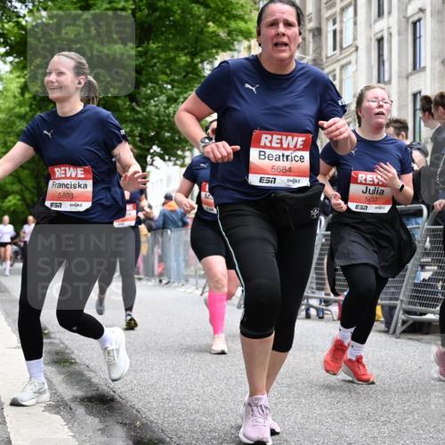 14.06.2026 - REWE Women's Run J. Mangold http://msf.ph/oto/9760308 14.06.2026 11:03:42 Ziel 5204, 5551, 5637, 5638, 5684, 5876, 5893, 6042 meine-sportfotos.de