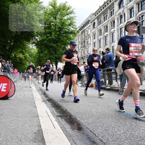 14.06.2026 - REWE Women's Run J. Mangold http://msf.ph/oto/9760438 14.06.2026 11:04:10 Ziel 5044, 5045, 5183, 5203, 5212, 5238, 5282, 5289, 5290, 5294, 5349, 5350, 5392, 5417, 5471, 5474, 5611, 5633, 5760, 5826, 5863, 5889, 5934, 5984 meine-sportfotos.de