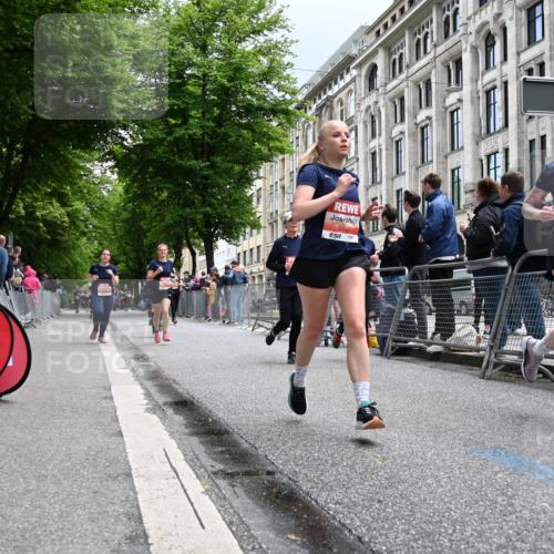 14.06.2026 - REWE Women's Run J. Mangold http://msf.ph/oto/9760471 14.06.2026 11:04:14 Ziel 5044, 5045, 5183, 5212, 5238, 5272, 5474, 5522, 5611, 5633, 5826, 5863, 5889, 5934 meine-sportfotos.de