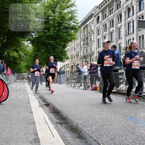 14.06.2026 - REWE Women's Run J. Mangold http://msf.ph/oto/9760483 14.06.2026 11:04:15 Ziel 5044, 5045, 5183, 5212, 5238, 5272, 5474, 5522, 5523, 5611, 5633, 5826, 5889, 5934 meine-sportfotos.de