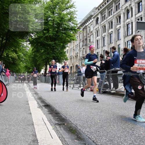 14.06.2026 - REWE Women's Run J. Mangold http://msf.ph/oto/9760510 14.06.2026 11:04:18 Ziel 5188, 5238, 5272, 5474, 5522, 5523, 5611, 5934 meine-sportfotos.de