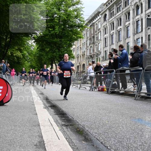 14.06.2026 - REWE Women's Run J. Mangold http://msf.ph/oto/9760555 14.06.2026 11:04:25 Ziel 5185, 5188, 5273, 5298, 5408, 5513, 5523, 5545, 5797, 5819, 5963, 6058 meine-sportfotos.de