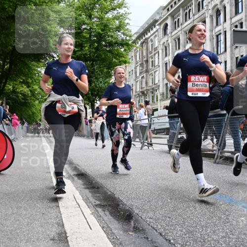14.06.2026 - REWE Women's Run J. Mangold http://msf.ph/oto/9760652 14.06.2026 11:04:34 Ziel 5020, 5185, 5298, 5446, 5452, 5545, 5573, 5615, 5639, 5667, 5668, 5725, 5797, 5810, 5811, 5819, 5963 meine-sportfotos.de