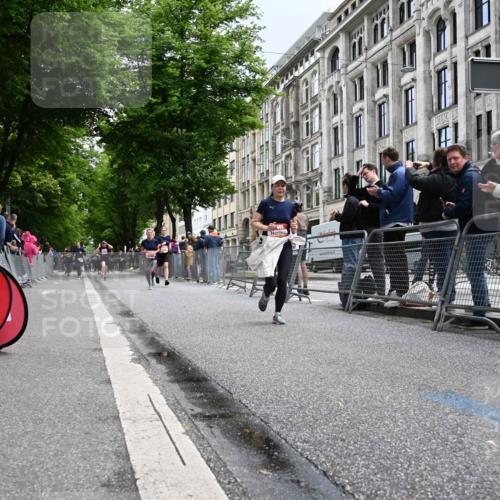 14.06.2026 - REWE Women's Run J. Mangold http://msf.ph/oto/9760666 14.06.2026 11:04:36 Ziel 5020, 5446, 5452, 5573, 5615, 5639, 5667, 5668, 5725, 5810, 5811, 6038 meine-sportfotos.de