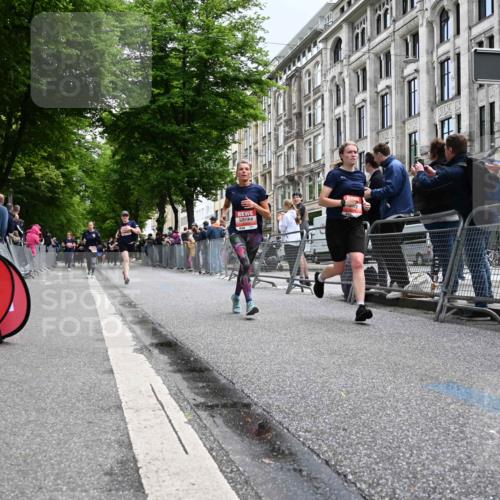 14.06.2026 - REWE Women's Run J. Mangold http://msf.ph/oto/9760687 14.06.2026 11:04:39 Ziel 5020, 5446, 5615, 5687, 6038 meine-sportfotos.de