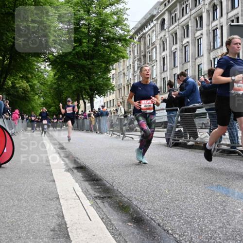 14.06.2026 - REWE Women's Run J. Mangold http://msf.ph/oto/9760695 14.06.2026 11:04:40 Ziel 5020, 5446, 5615, 5687, 6038 meine-sportfotos.de