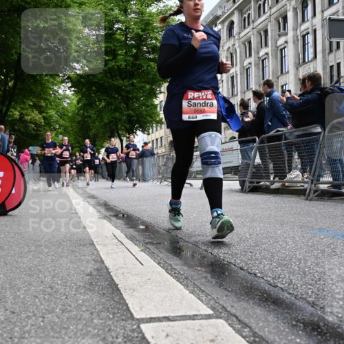 14.06.2026 - REWE Women's Run J. Mangold http://msf.ph/oto/9760728 14.06.2026 11:04:46 Ziel 5199, 5208, 5357, 5420, 5687, 5754 meine-sportfotos.de