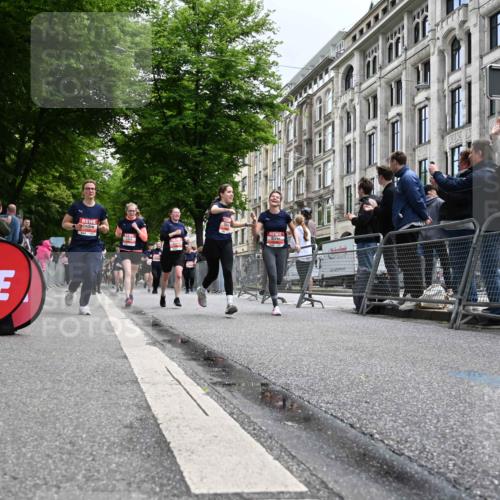 14.06.2026 - REWE Women's Run J. Mangold http://msf.ph/oto/9760732 14.06.2026 11:04:47 Ziel 5199, 5208, 5357, 5420, 5531, 5687, 5754 meine-sportfotos.de