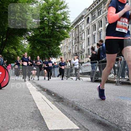 14.06.2026 - REWE Women's Run J. Mangold http://msf.ph/oto/9760767 14.06.2026 11:04:51 Ziel 5199, 5208, 5230, 5357, 5389, 5420, 5444, 5531, 5743, 5744, 5745, 5747, 5754 meine-sportfotos.de