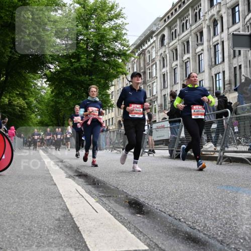 14.06.2026 - REWE Women's Run J. Mangold http://msf.ph/oto/9760826 14.06.2026 11:05:00 Ziel 5138, 5214, 5370, 5494, 5539, 5568, 5967, 6028, 6029 meine-sportfotos.de