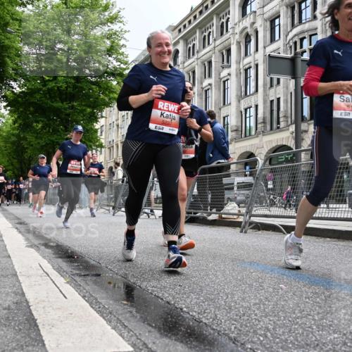 14.06.2026 - REWE Women's Run J. Mangold http://msf.ph/oto/9760889 14.06.2026 11:05:09 Ziel 5078, 5138, 5156, 5177, 5178, 5198, 5237, 5295, 5439, 5592, 5765, 5939, 6010, 6013 meine-sportfotos.de