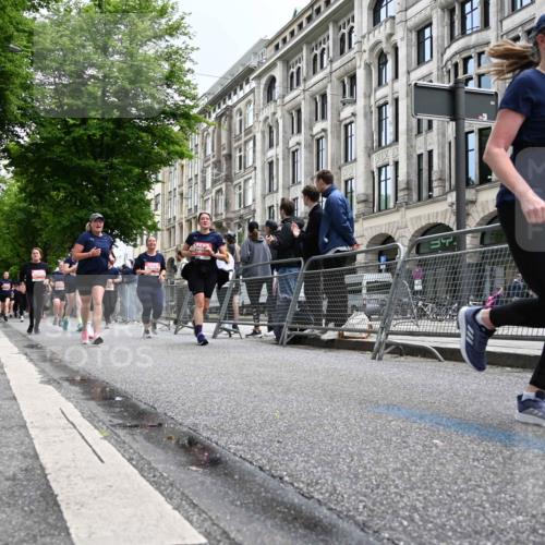 14.06.2026 - REWE Women's Run J. Mangold http://msf.ph/oto/9760901 14.06.2026 11:05:10 Ziel 5078, 5138, 5156, 5174, 5177, 5178, 5198, 5237, 5295, 5439, 5524, 5592, 5626, 5765, 5849, 5939, 6010, 6013 meine-sportfotos.de