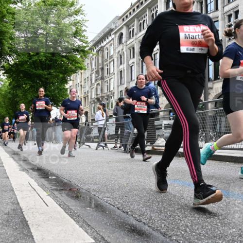 14.06.2026 - REWE Women's Run J. Mangold http://msf.ph/oto/9760948 14.06.2026 11:05:15 Ziel 5078, 5156, 5174, 5178, 5210, 5312, 5447, 5470, 5524, 5620, 5621, 5626, 5765, 5791, 5849, 5888, 5939, 6010, 6032 meine-sportfotos.de