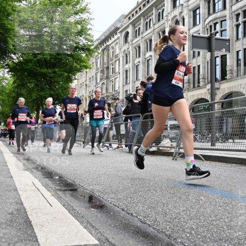 14.06.2026 - REWE Women's Run J. Mangold http://msf.ph/oto/9760976 14.06.2026 11:05:18 Ziel 5169, 5174, 5210, 5312, 5416, 5447, 5470, 5524, 5620, 5621, 5626, 5646, 5765, 5772, 5791, 5833, 5834, 5849, 5888, 5897, 6010, 6032 meine-sportfotos.de