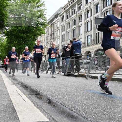 14.06.2026 - REWE Women's Run J. Mangold http://msf.ph/oto/9760980 14.06.2026 11:05:19 Ziel 5169, 5174, 5210, 5312, 5339, 5416, 5447, 5470, 5524, 5620, 5621, 5626, 5646, 5772, 5791, 5833, 5834, 5849, 5888, 5897, 6032 meine-sportfotos.de